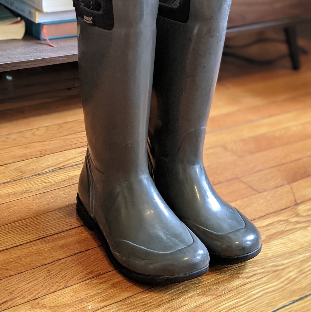 Bogs Tall Gray Rain Boots